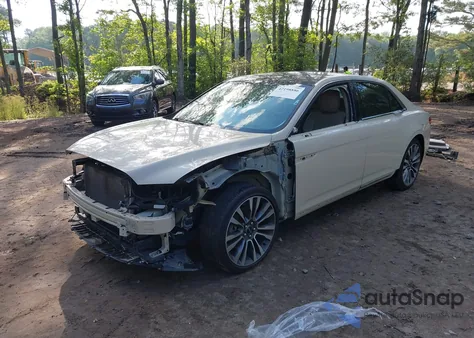 2018 Lincoln Continental Select из США, поврежденный, VIN 1LN6L9SK4J5603702